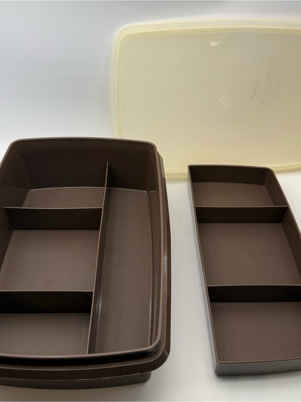 Vintage 3 Piece Tupperware
Brown Stow N Go Organizer with
Insert